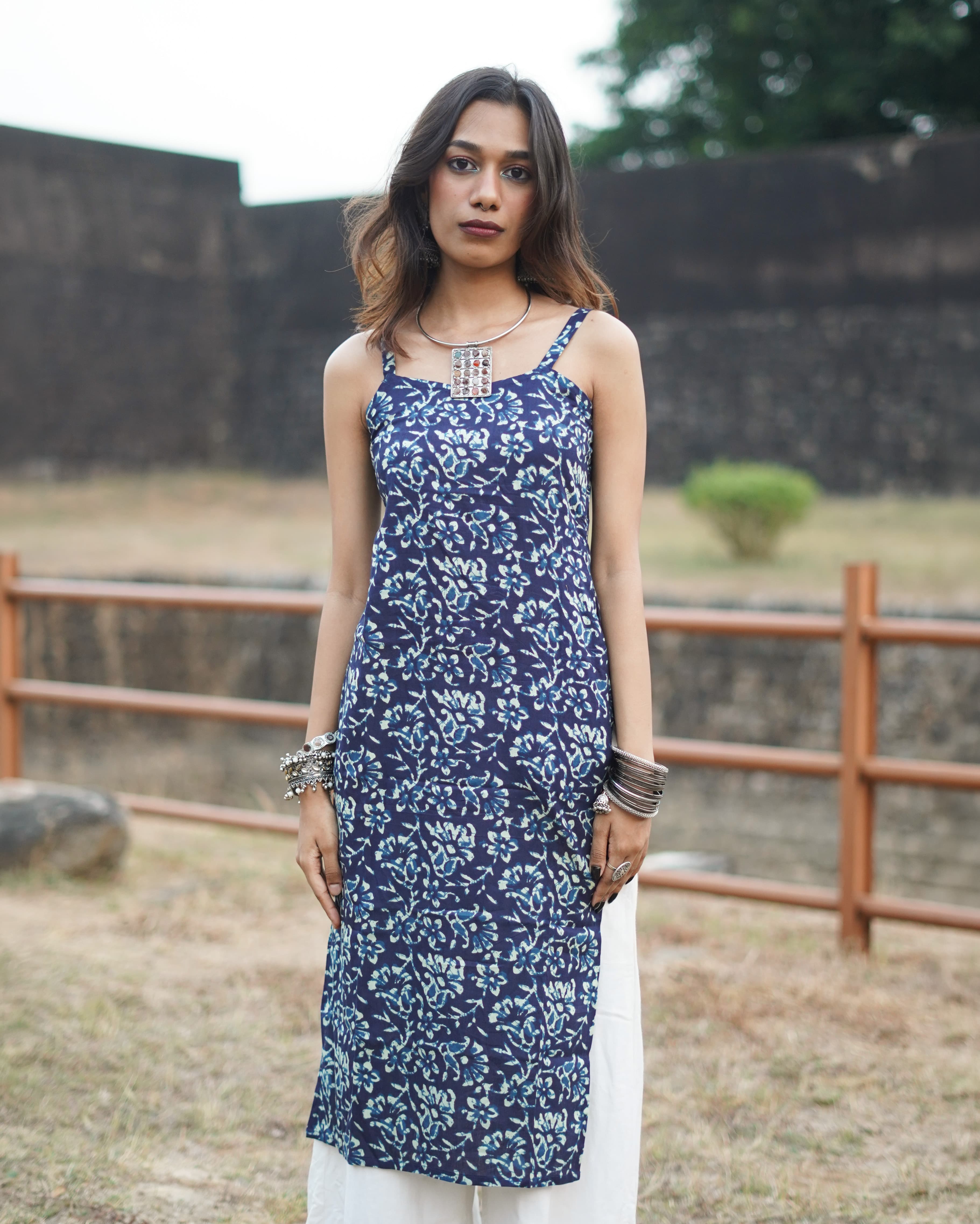 Nayam Blue - Sleeveless Printed Long Kurta